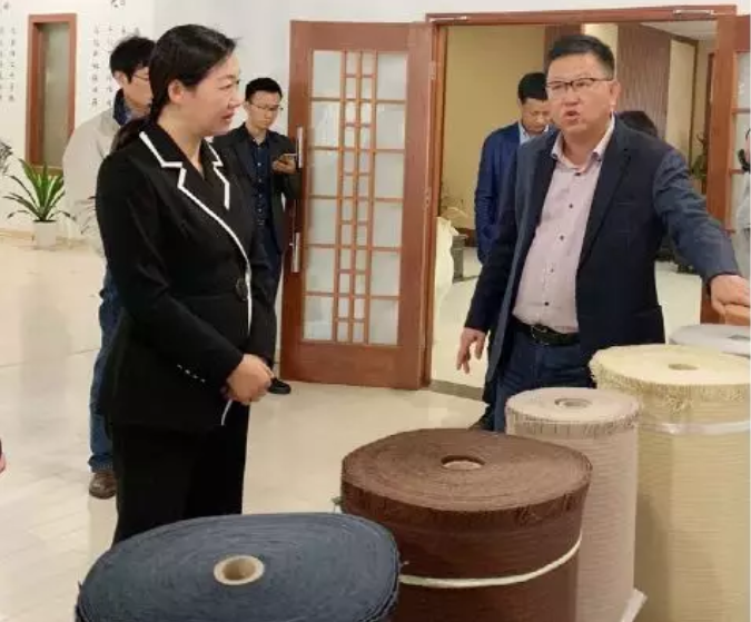 1541397935948173.png 1541397935948173.png