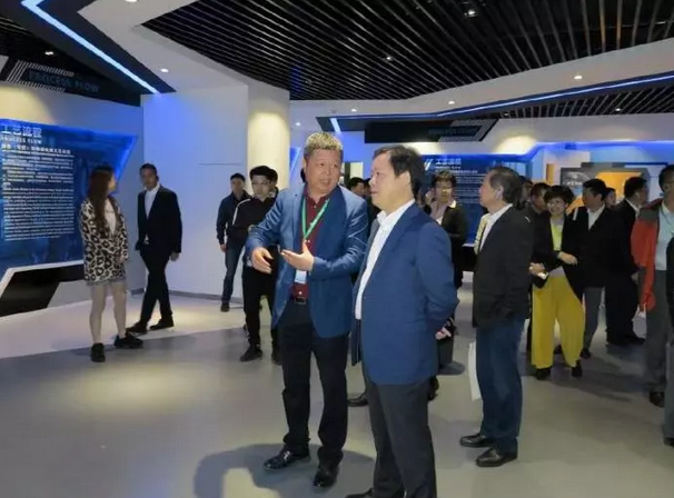 1541989869248387.png blob.png